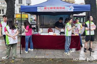 马龙：现在的勇士有点像我们 年轻球员能够得到上场机会并成长